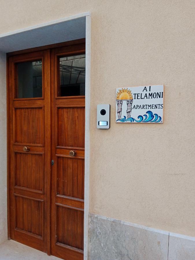 Ai Telamoni Apartments Trapani Exterior foto